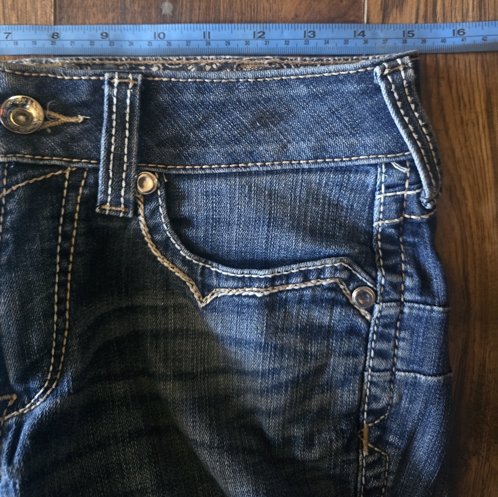 Ariat Capri Jeans - Picture 5 of 6